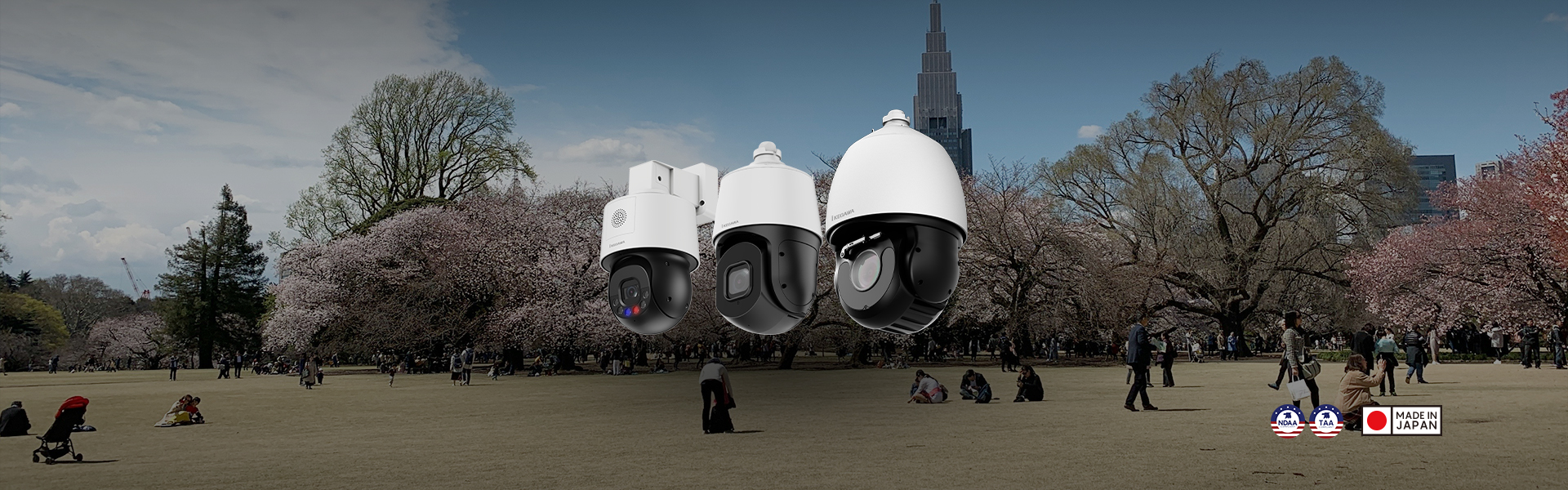 Surveillance haute définition avec fonctions précises de zoom, de panoramique et d'inclinaison pour une meilleure couverture de sécurité.